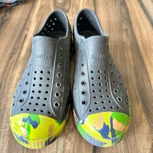 Black with camo sole native boys size 2. GUC